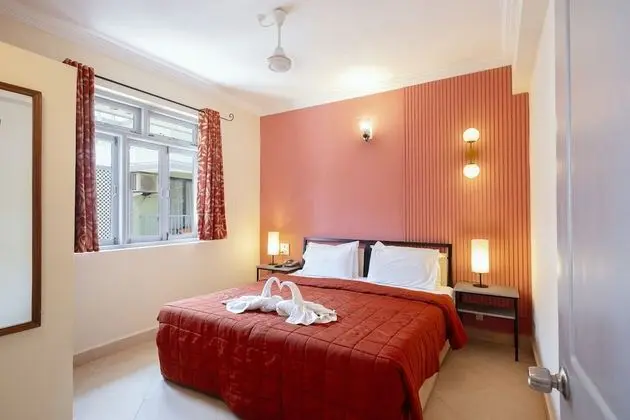Honeymoon Suite with Balcony and Pool View