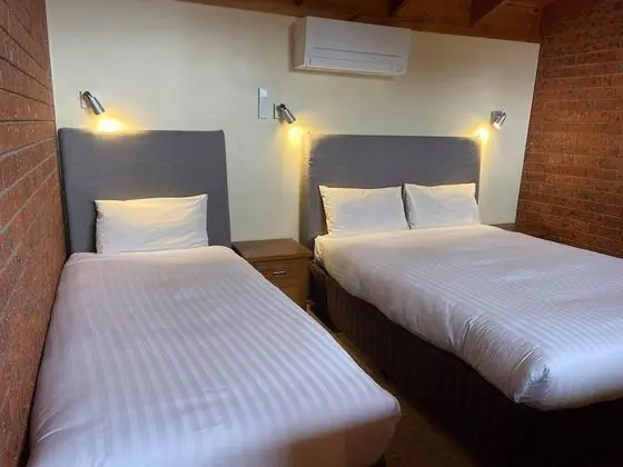 Çatı Katı (Loft) (Split Level - Room 11)