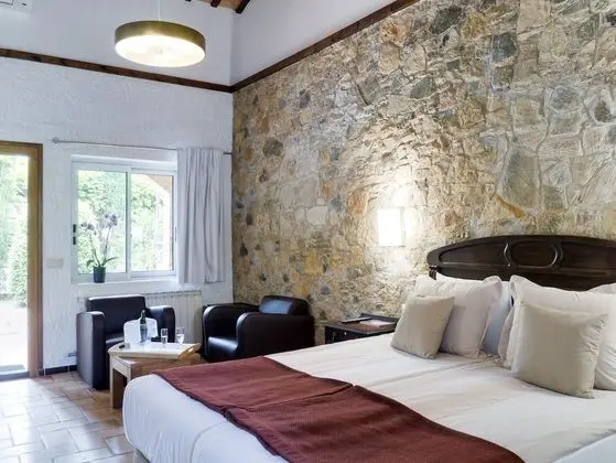 Tek Büyük Yataklı Oda (with extra bed)