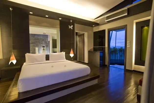 Poolside Villa