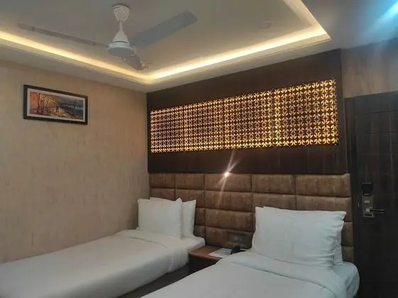 Standard Tek Büyük veya İki Ayrı Yataklı Oda