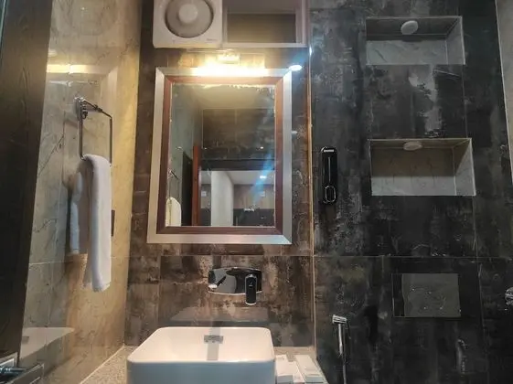Standard Tek Büyük veya İki Ayrı Yataklı Oda