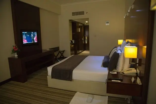 SUPERIOR ROOM TWIN