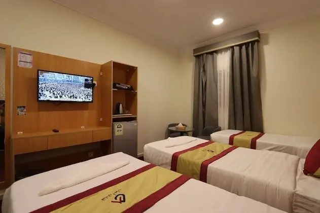 Üç Kişilik Oda