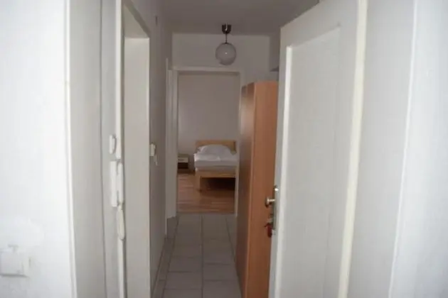 Apart Daire, Birden Çok Yatak Odası (13-00)