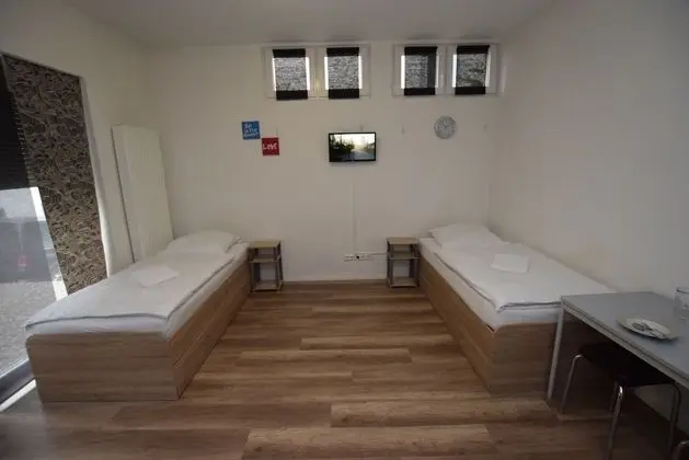 Apart Daire, 3 Yatak Odası (20-00)
