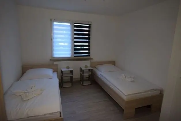 Apart Daire, 3 Yatak Odası (23-00)