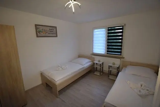 Apart Daire, 3 Yatak Odası (23-00)
