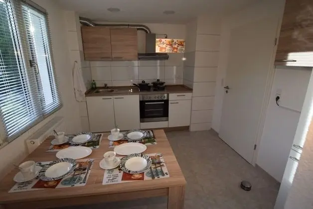 Apart Daire, 3 Yatak Odası (23-00)
