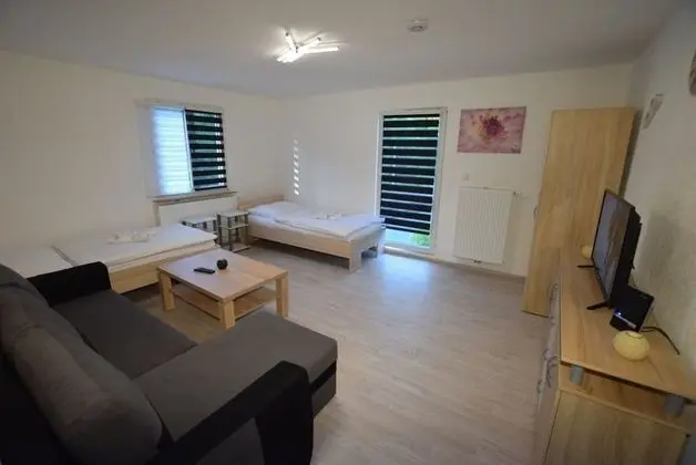 Apart Daire, 3 Yatak Odası (23-00)