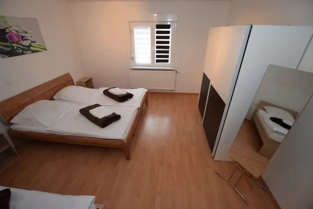 Apart Daire, 3 Yatak Odası (25-00)