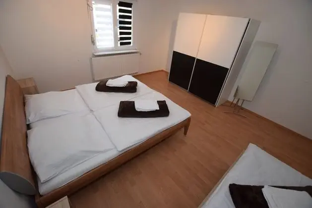 Apart Daire, 3 Yatak Odası (25-00)