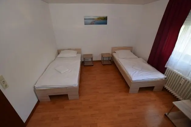 Apart Daire, 2 Yatak Odası (39-00)