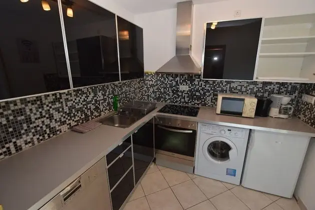 Apart Daire, 2 Yatak Odası (39-00)