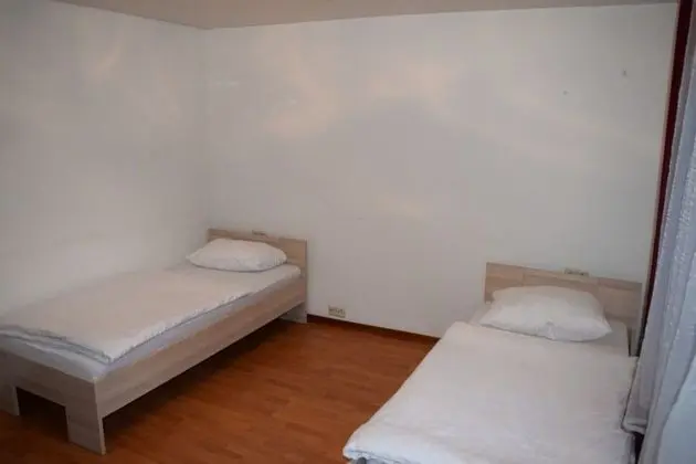 Apart Daire, 2 Yatak Odası (42-00)