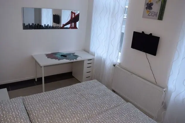 Apart Daire, 2 Yatak Odası (54-00)