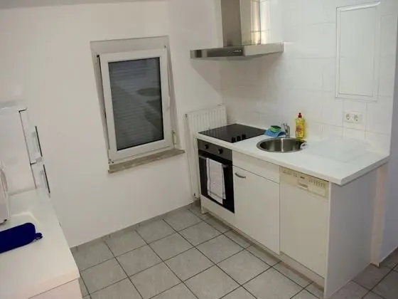 Apart Daire, Birden Çok Yatak Odası (63-00)