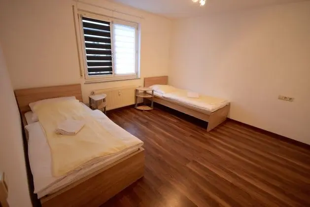 Apart Daire, 2 Yatak Odası (72-00)