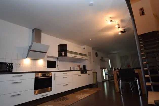 Apart Daire, 3 Yatak Odası (80-00)