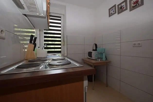 Apart Daire, 2 Yatak Odası (81-00)