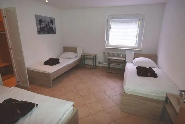 Apart Daire, 2 Yatak Odası (85-00)