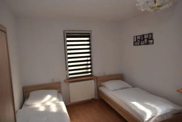 Apart Daire, 4 Yatak Odası (111)