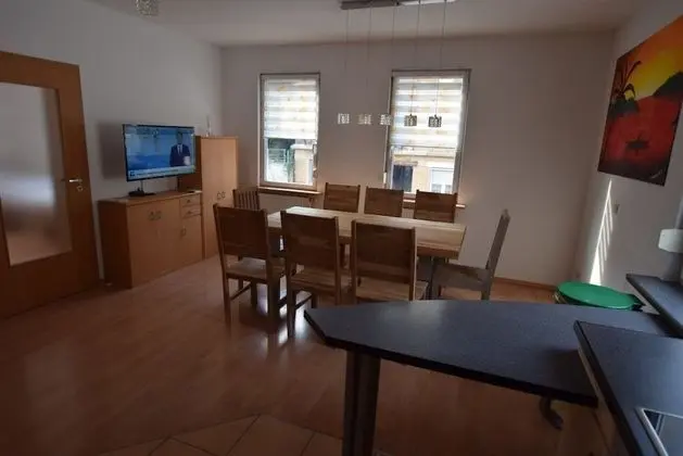 Apart Daire, 4 Yatak Odası (111)