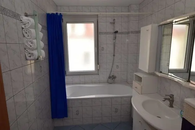 Apart Daire, 4 Yatak Odası (111)