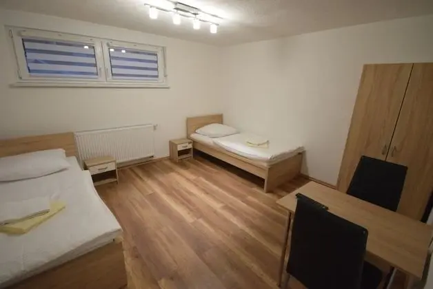 Apart Daire, 3 Yatak Odası (67-00)