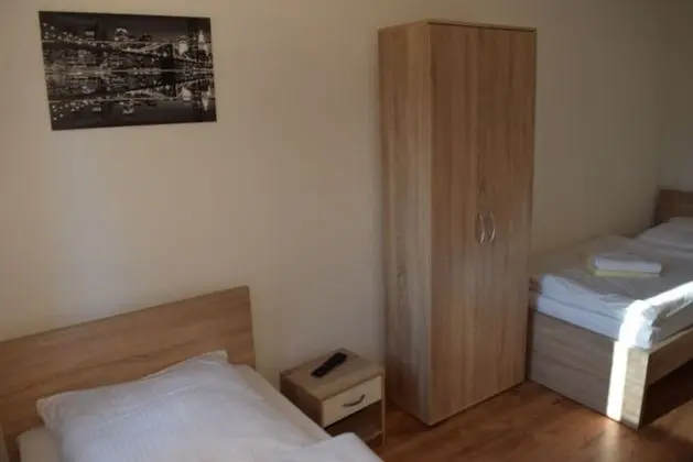 Apart Daire, 2 Yatak Odası (22-00)