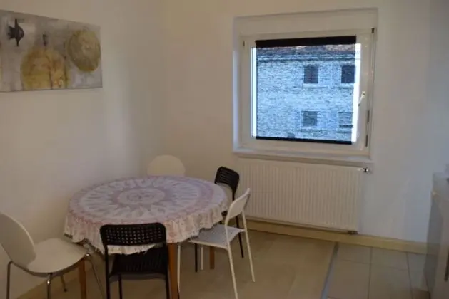 Apart Daire, 2 Yatak Odası (22-00)