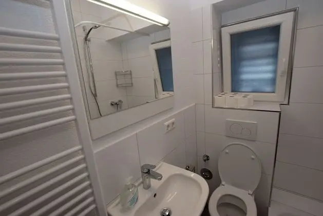 Apart Daire, 2 Yatak Odası (95-00)