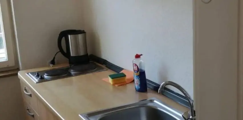 AB Apartment 18