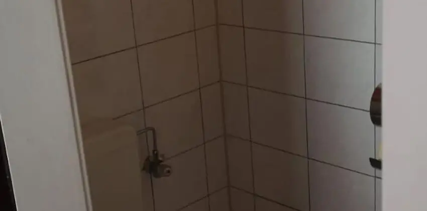 AB Apartment 18