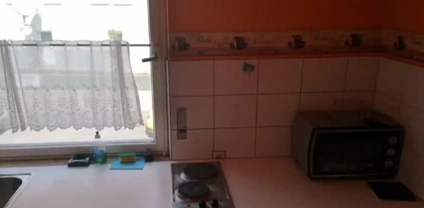 AB Apartment 19