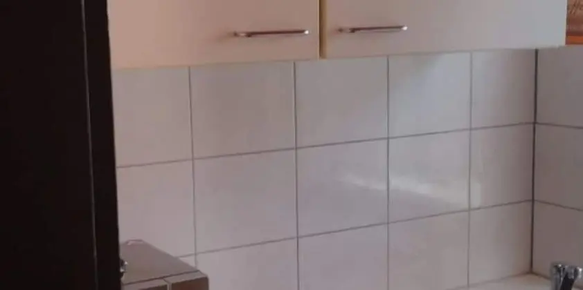 AB Apartment 19
