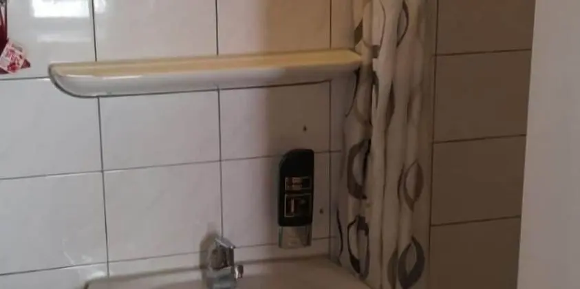 AB Apartment 19