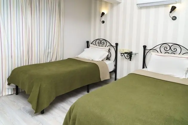 Basic Tek Büyük veya İki Ayrı Yataklı Oda, 1 Yatak Odası, Özel Banyo
