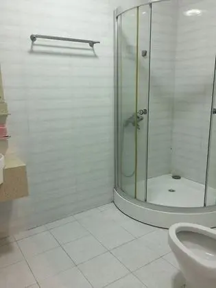 Büyük Yataklı Tek Kişilik Oda