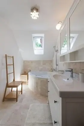 Çatı Katı Süiti (Penthouse)