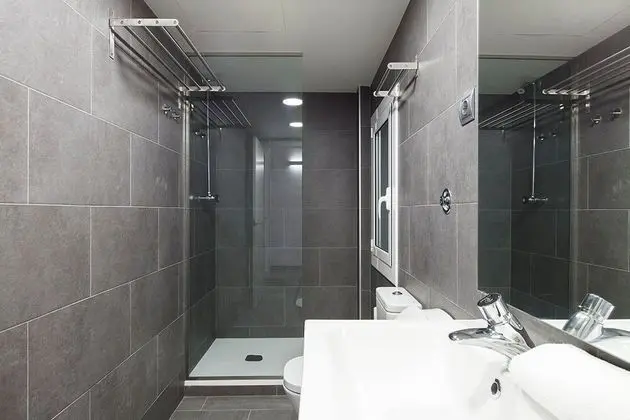 Apart Daire, 5 Yatak Odası (AB Paral·lel Apartment E)