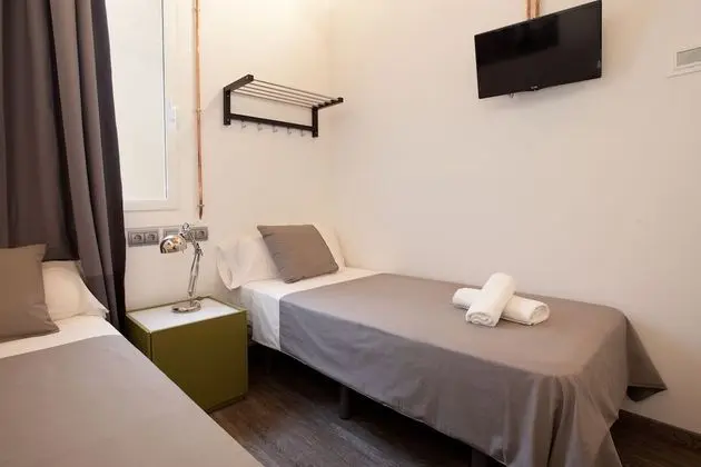 Apart Daire, 6 Yatak Odası (AB Paral·lel Apartment 1)