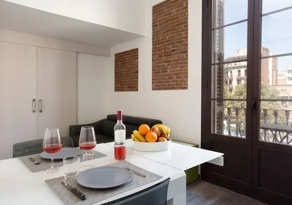 Apart Daire, 6 Yatak Odası (AB Paral·lel Apartment 1)