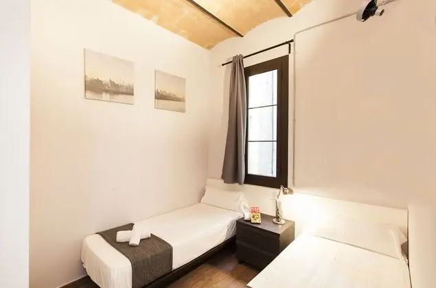 Apart Daire, 6 Yatak Odası (AB Paral·lel Apartment P)