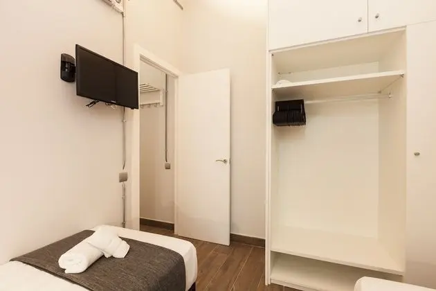 Apart Daire, 6 Yatak Odası (AB Paral·lel Apartment P)