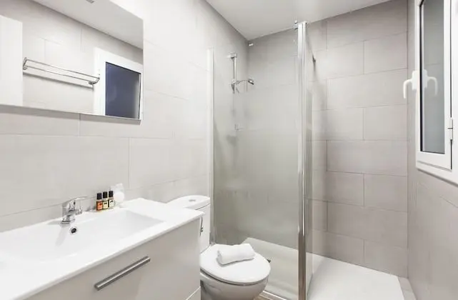 Apart Daire, 6 Yatak Odası (AB Paral·lel Apartment P)