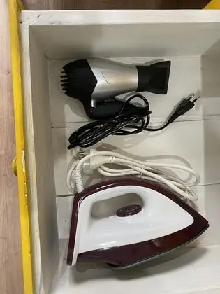 Ev