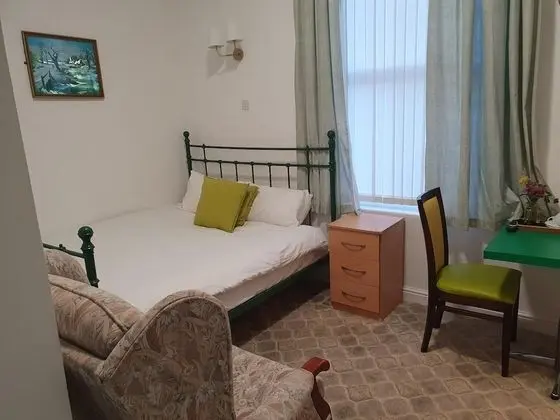 Classic Tek Büyük Yataklı Oda