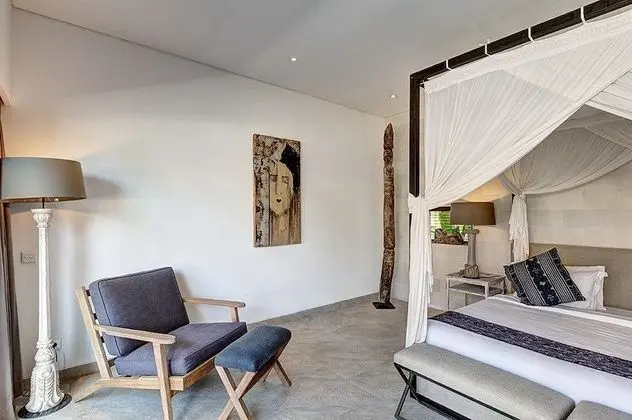 Villa, 5 Yatak Odası, Kişiye Özel Havuzlu (Kadek)