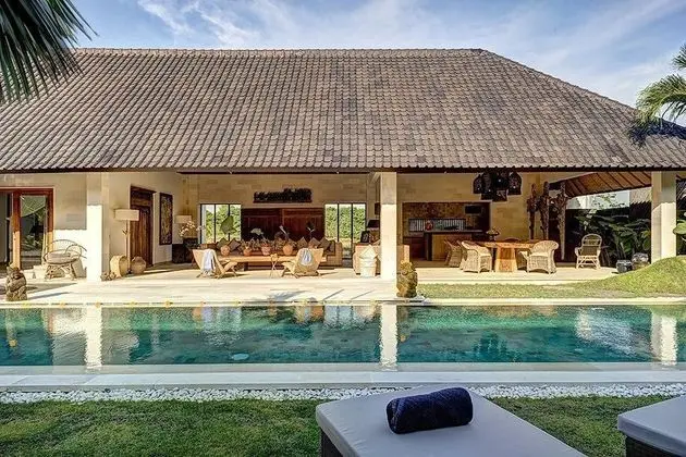 Villa, 5 Yatak Odası, Kişiye Özel Havuzlu (Nyoman)